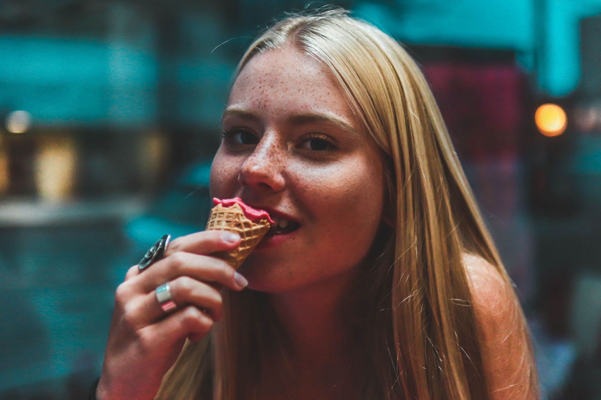 Take shorter bites to prevent brain-freezing. (Image via Unsplash/Parker Johnson)